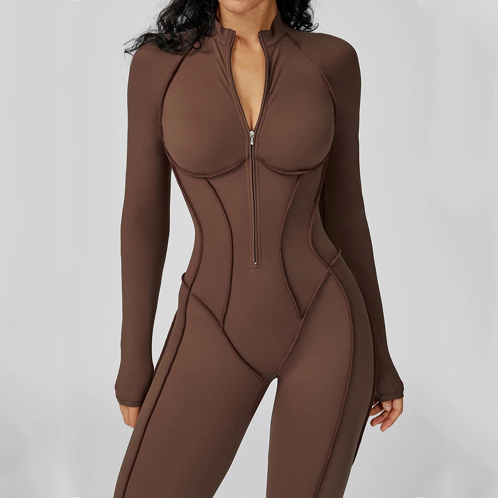Long-sleeved jumpsuit, ideal for the gym, with a zipper, perfect for high-intensity workouts.